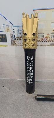 सिग्नल जांच लोडिंग सुरक्षा और गैर-धातु सिग्नल ट्रांसमिशन स्लॉट के साथ घिसाव-प्रतिरोधी उच्च मिश्र धातु HDD ड्रिल बिट